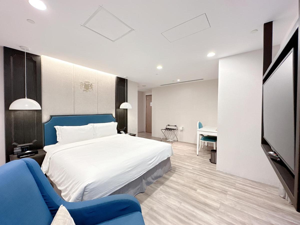 Hotel 星鑽國際商旅 編號315 Tainan Zewnętrze zdjęcie