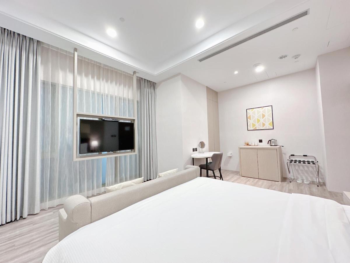 Hotel 星鑽國際商旅 編號315 Tainan Zewnętrze zdjęcie