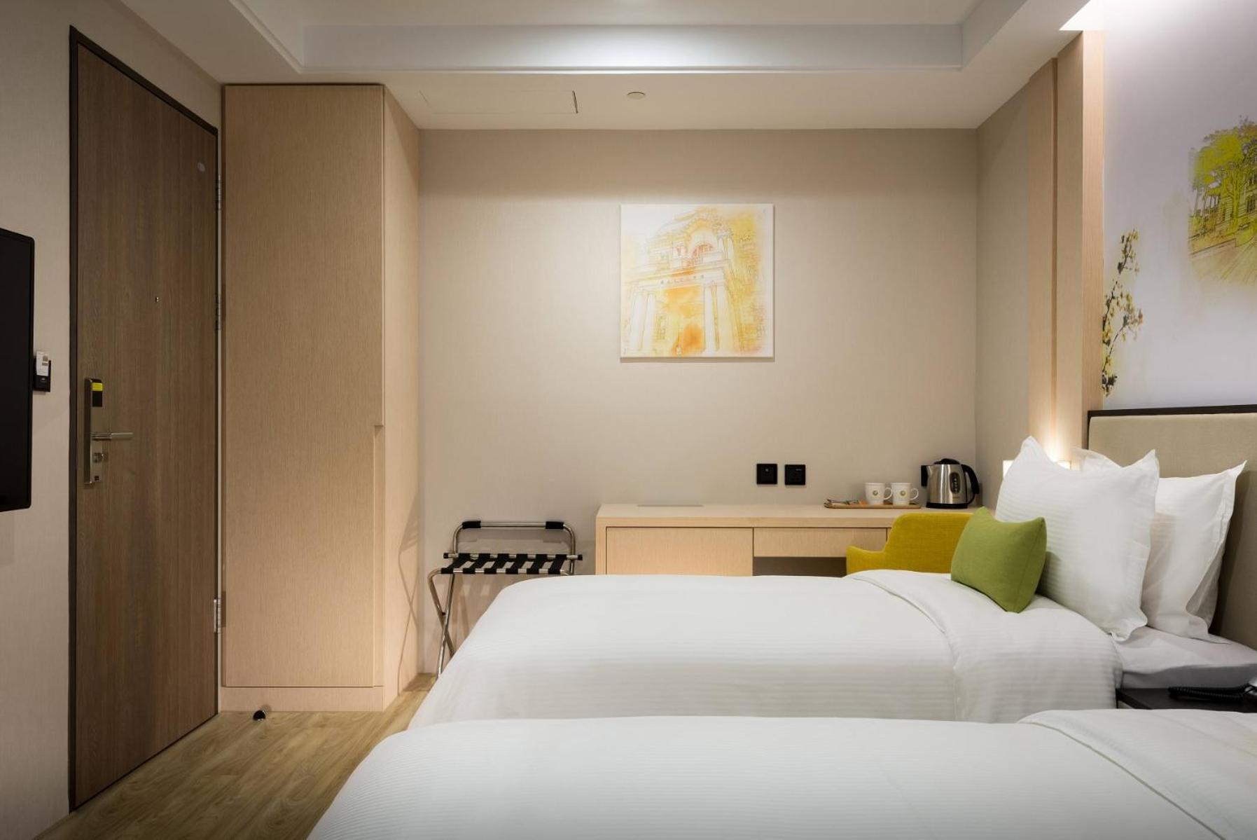 Hotel 星鑽國際商旅 編號315 Tainan Zewnętrze zdjęcie