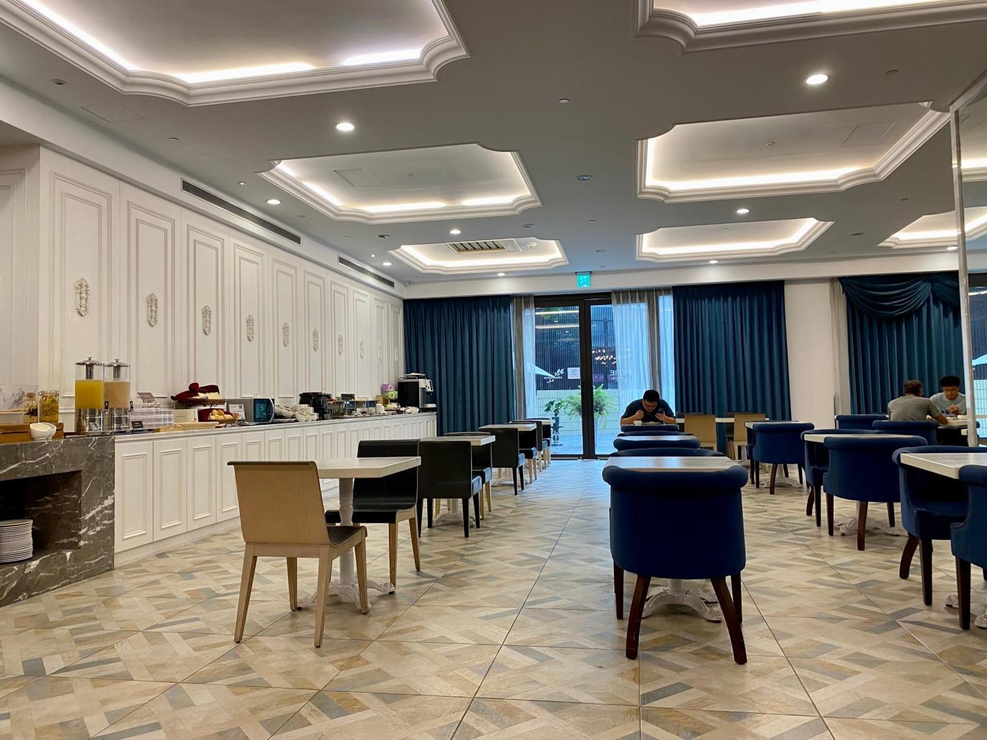 Hotel 星鑽國際商旅 編號315 Tainan Zewnętrze zdjęcie